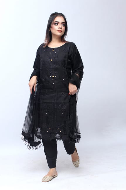 Black shirt